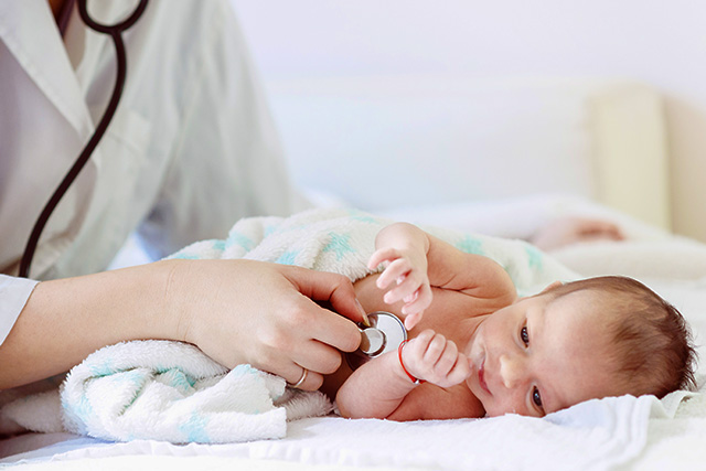 ArticleHeader_Newborn-testing-and-treatment https://drsathiya4kids.com/wp-content/uploads/2025/12/ArticleHeader_Newborn-testing-and-treatment.jpg